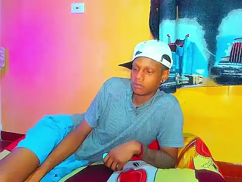 guerreros_aunstin - Guerreros_aunstin's free webcam - UK Sex Cams