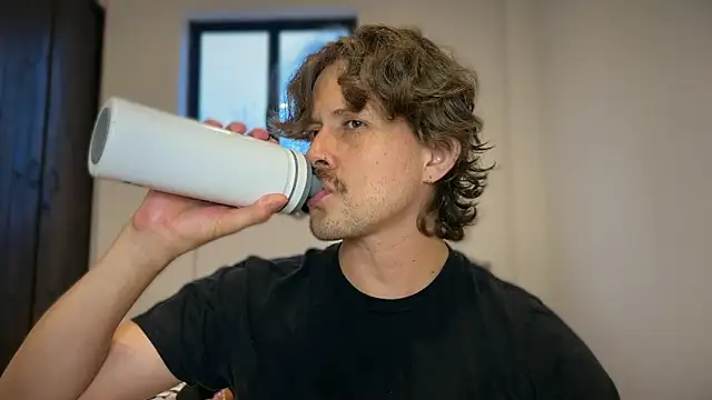 mcklister_kinky_feets webcam