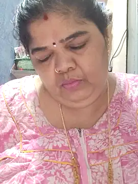 tamilthanushri webcam