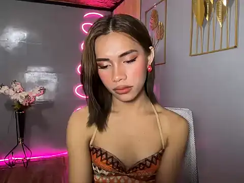 Lovelynikki03 webcam