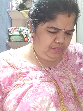 tamilthanushri webcam