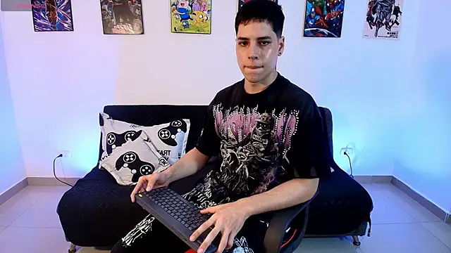 jonathanjoestar_ webcam