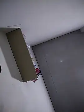 esmeralda_jadees webcam