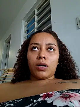 curly_girl_31 webcam