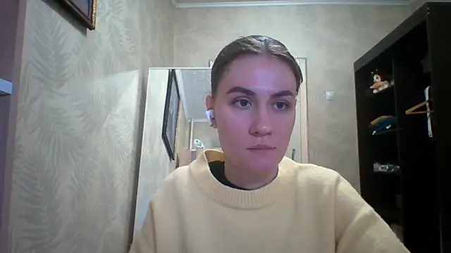 ElenoreHolguin webcam