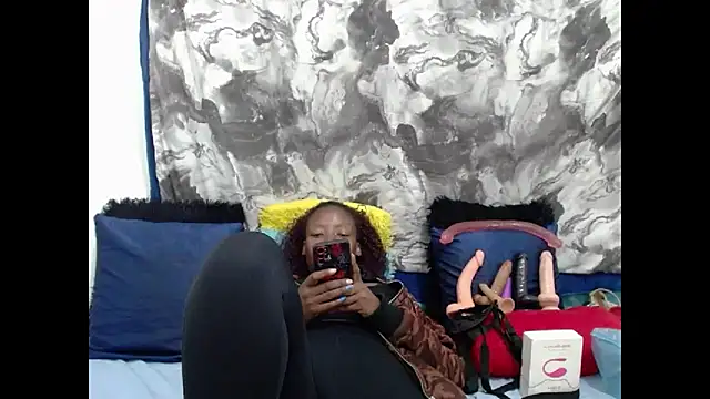 Chocolatemix55 webcam