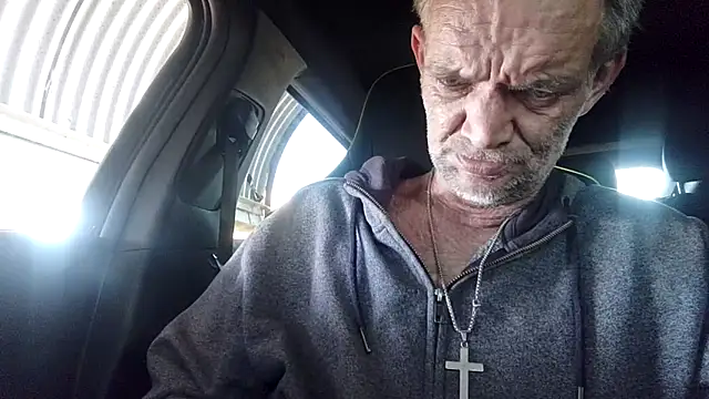 TooFknHorny7676@xh webcam