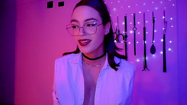 nina_kink webcam
