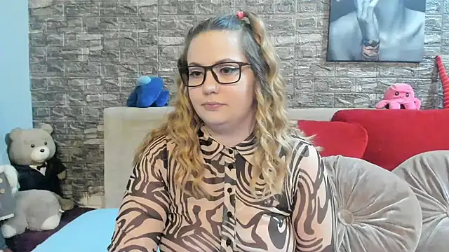 kalindahot - Kalindahot's free webcam - UK Sex Cams