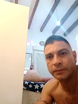 Xiomara_fiery webcam