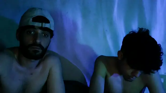 young_swisscouple webcam