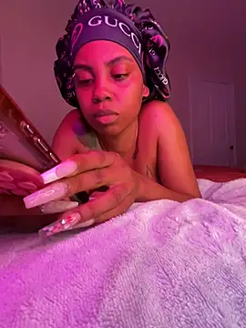 Preview of therealoshunqueen