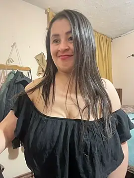 latinfemale webcam
