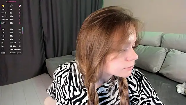 MarloEinck live sex cam