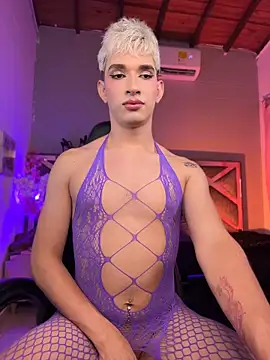 Cherry_zayden_ webcam