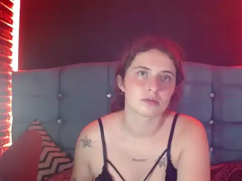 Cherry_Boom18 webcam