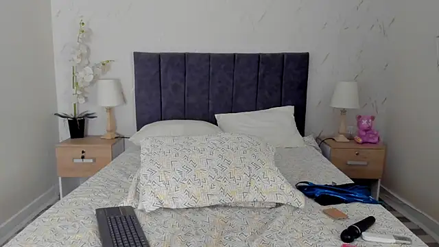 Emilly_Beaumont webcam