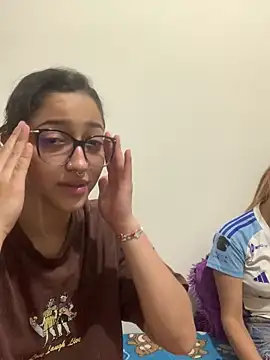 LilithMonette webcam