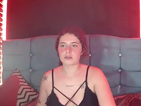 Cherry_Boom18 webcam