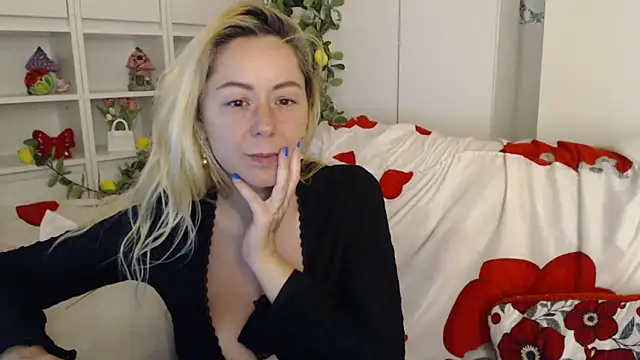 _karolynesyera_ webcam