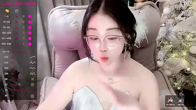 Monica-666888- webcam