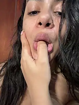 demonaughtyyy webcam