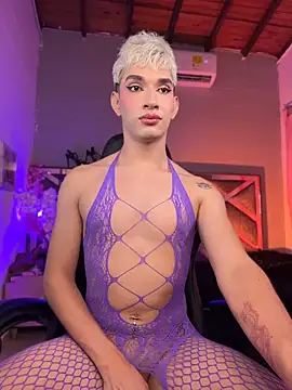 Cherry_zayden_ webcam