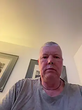 cumboy - Cumboy's free webcam - UK Sex Cams