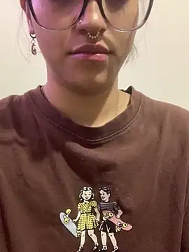 LilithMonette webcam