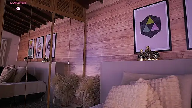 ammyscott (F young) - STRIPTIS+OIL IN ASS OR BOOBS🥵😈🍑🍒