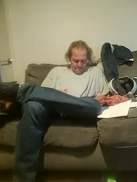 yourMasterisBored webcam