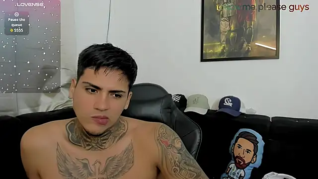 sweetlatinoboy webcam