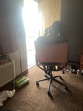 Stressreliever82 webcam