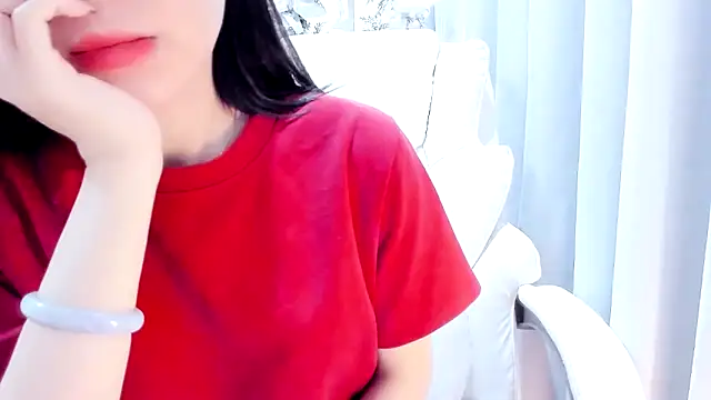 Natalie-Emilia webcam