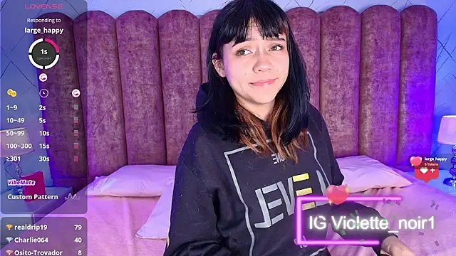 Violette_Noir webcam