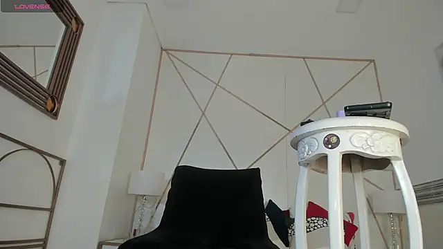 Snoop_Becky webcam