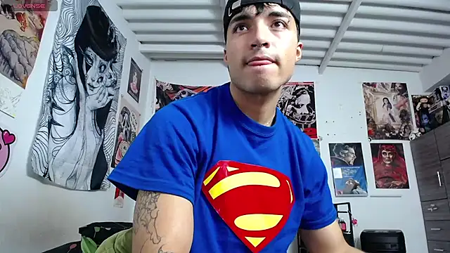 dylan_fun18 (M twink) - hard masturbaion + lick precum