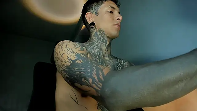 travtanner (M young) - i love u