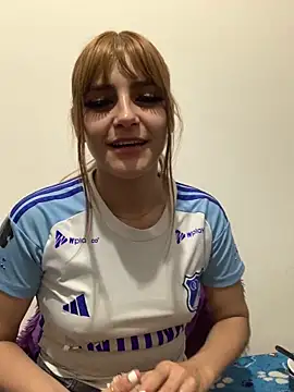 ivy-777 (F young) - Flash tits and ahegao