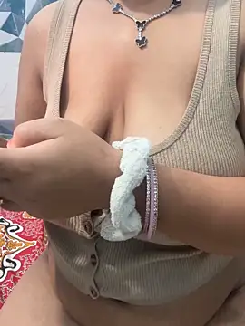 real_roma (F young) - Pussy show +fingring 💋