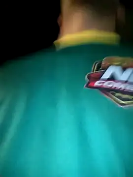 emrehliug12 (M young) - Gozar gostoso no banheiro do serviço!