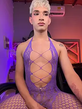 Cherry_zayden_ webcam