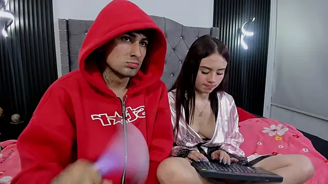 Kenji_n_Rousse webcam