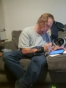 yourMasterisBored webcam