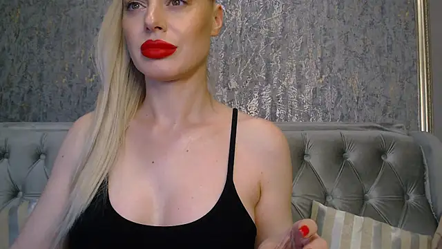 BlondieStar webcam
