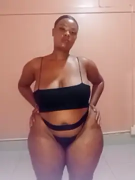 Luciouslips00 webcam