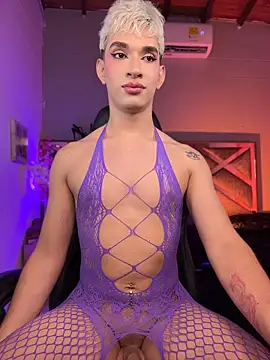 Cherry_zayden_ webcam