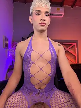 Cherry_zayden_ webcam