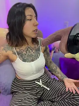 _antonella_dreamss webcam