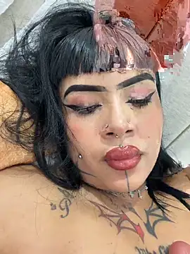 LauriInk1 webcam stripchat model stream image